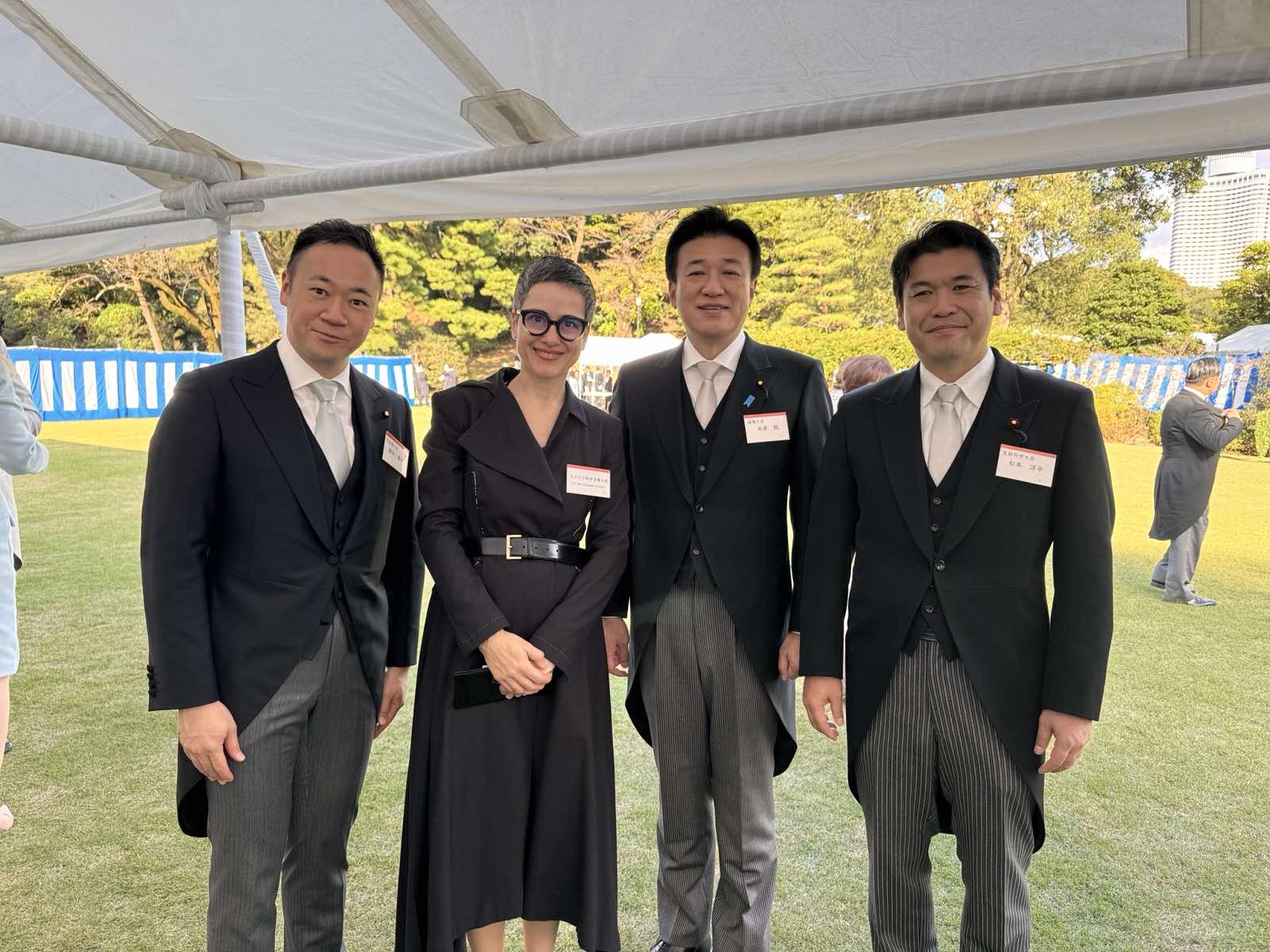 KovacWithTakaichiCabinet3