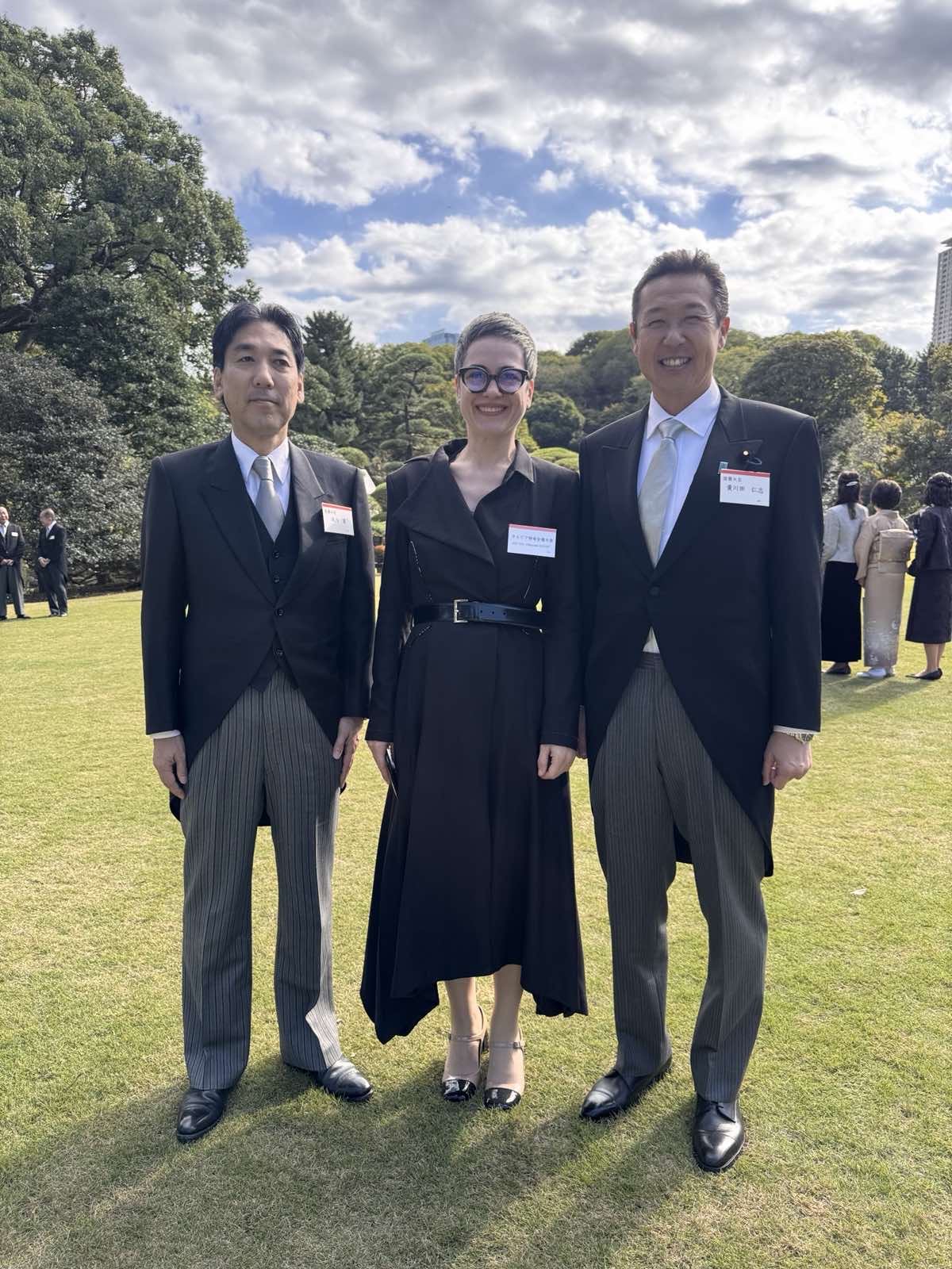 KovacWithTakaichiCabinet4